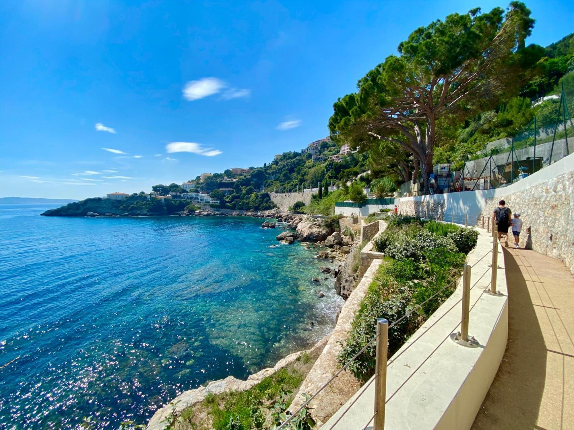 Les Glycines Apartment Menton Bagian luar foto