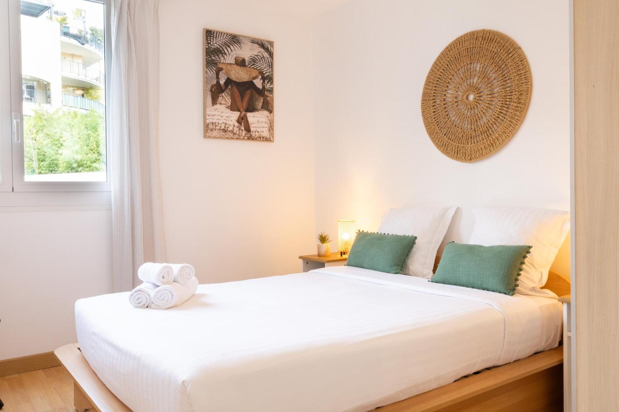 Les Glycines Apartment Menton Bagian luar foto