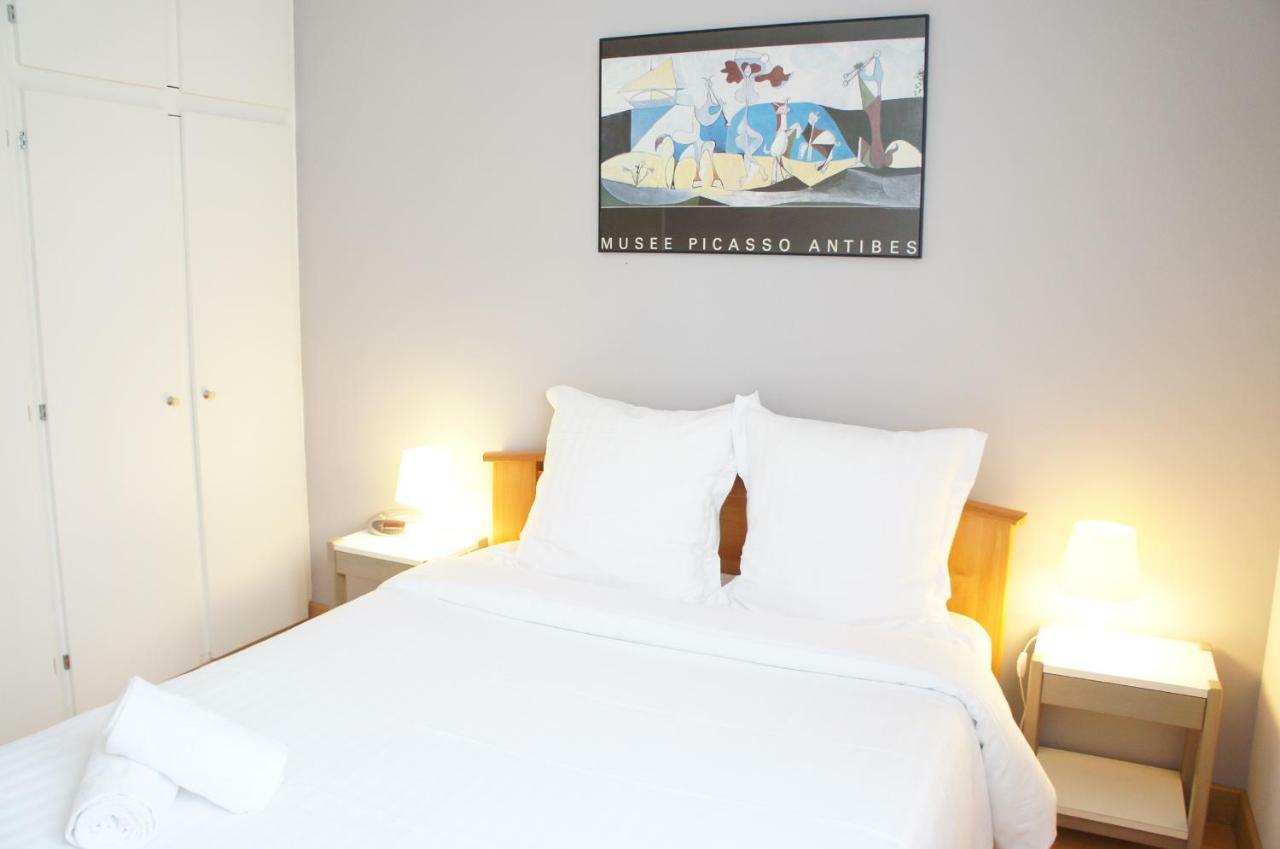 Les Glycines Apartment Menton Bagian luar foto